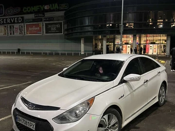 Авто Hyundai Sonata 2013 № 8514545