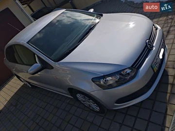 Авто Volkswagen Polo 2011 № 8514937