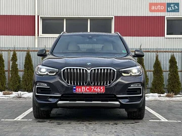 Авто BMW X5 2019 № 8515208
