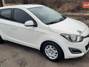 Авто Hyundai I20 2013 № 8515372