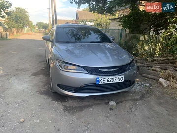 Авто Chrysler 200 2014 № 8515447