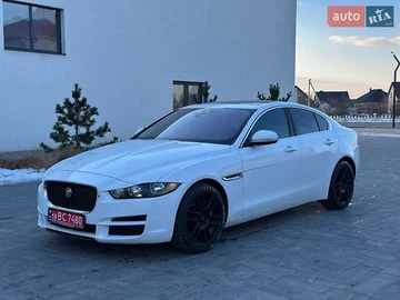 Авто Jaguar Xe 2019 № 8515537