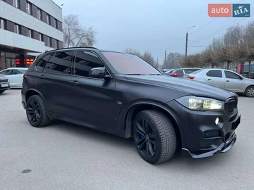Авто BMW X5 2016 № 8515708