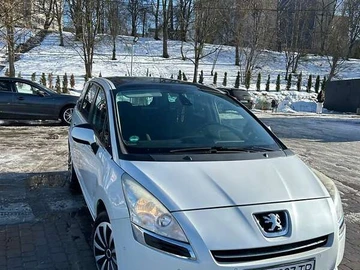 Авто Peugeot 5008 2012 № 8515925