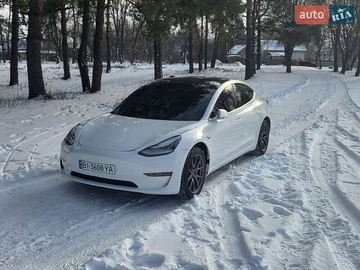 Авто Tesla Model 3 2019 № 8515992