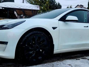 Авто Tesla Model 3 2021 № 8516006