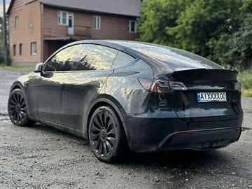 Авто Tesla Model Y 2021 № 8516092