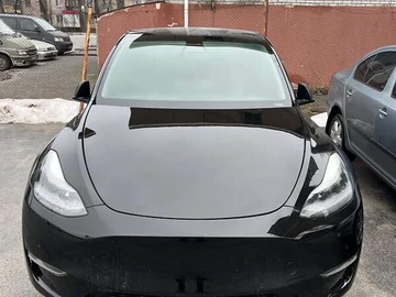 Авто Tesla Model Y 2021 № 8516096