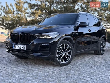 Авто BMW X5 2018 № 8516102