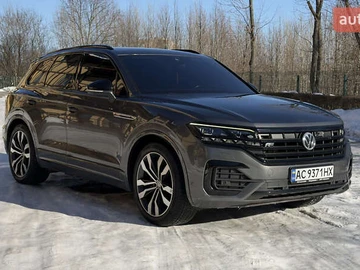 Авто Volkswagen Touareg 2018 № 8516165