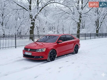 Авто Volkswagen Jetta 2011 № 8516273