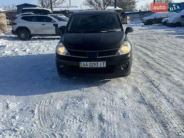 Авто Nissan Tiida 2010 № 8516297
