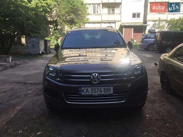 Авто Volkswagen Touareg 2011 № 8516493