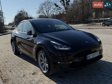 Авто Tesla Model Y 2024 № 8516537