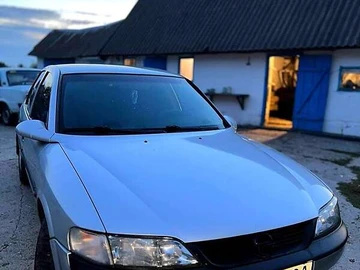 Авто Opel Vectra 1999 № 8516550