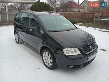 Авто Volkswagen Touran 2006 № 8516789
