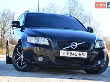 Авто Volvo V50 2011 № 8516860
