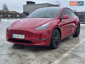 Авто Tesla Model Y 2023 № 8516941