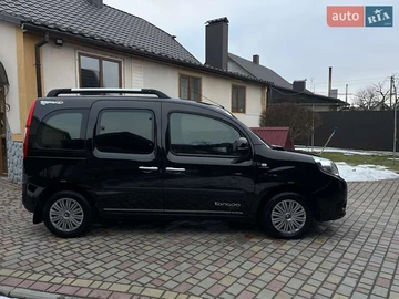 Авто Renault Kangoo 2014 № 8517107