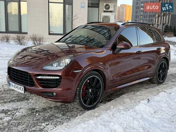 Авто Porsche Cayenne 2012 № 8517147