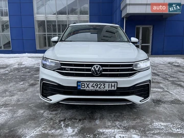Авто Volkswagen Tiguan 2024 № 8517148