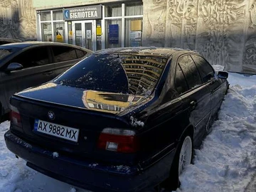 Авто BMW 5 Series 2002 № 8517943