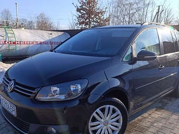 Авто Volkswagen Touran 2011 № 8518185