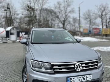 Авто Volkswagen Tiguan 2020 № 8518379