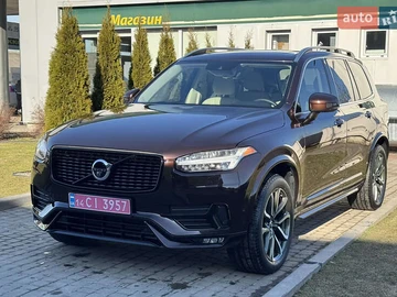 Авто Volvo Xc90 2018 № 8518394