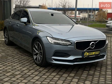 Авто Volvo S90 2017 № 8518456