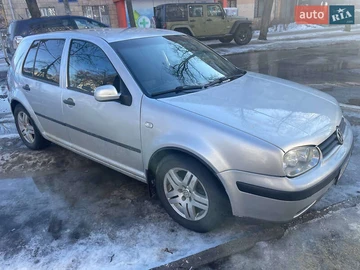 Авто Volkswagen Golf 2001 № 8518659