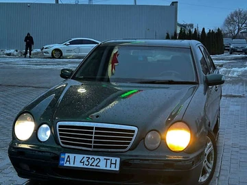 Авто Mercedes E-Class 2001 № 8518935