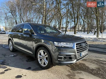 Авто Audi Q7 2017 № 8519315