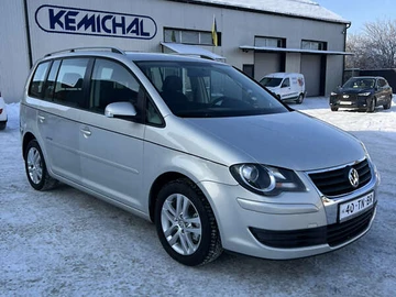 Авто Volkswagen Touran 2009 № 8519493