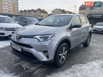 Авто Toyota Rav4 2017 № 8519575