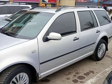 Авто Volkswagen Golf 2000 № 8519604