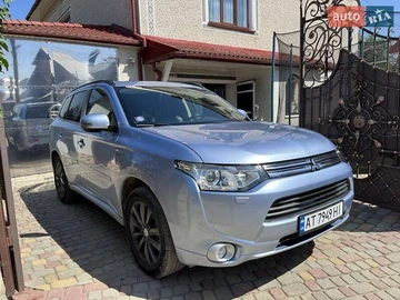 Авто Mitsubishi Outlander 2013 № 8519786