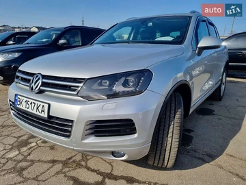 Авто Volkswagen Touareg 2012 № 8519803