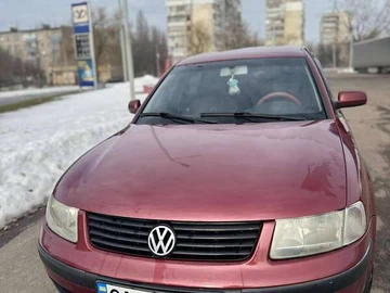 Авто Volkswagen Passat 2000 № 8520002