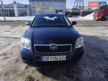 Авто Toyota Avensis 2004 № 8520008
