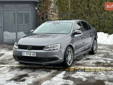 Авто Volkswagen Jetta 2010 № 8520176