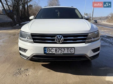Авто Volkswagen Tiguan 2018 № 8520398