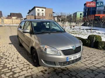 Авто Skoda Fabia 2012 № 8520624