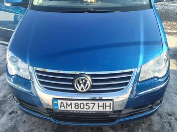 Авто Volkswagen Touran 2007 № 8520658