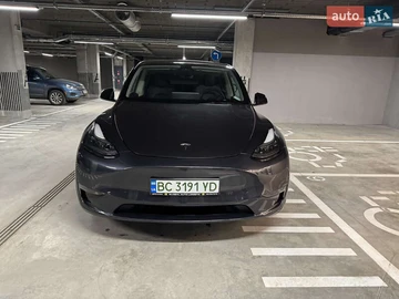 Авто Tesla Model Y 2024 № 8521011