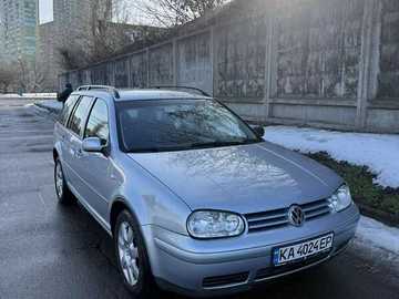 Авто Volkswagen Golf 2003 № 8521245