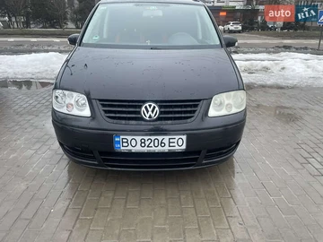 Авто Volkswagen Touran 2003 № 8521265