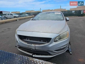 Авто Volvo S60 2013 № 8521356