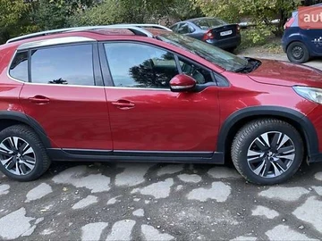 Авто Peugeot 2008 2017 № 8521450