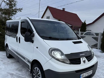 Авто Renault Trafic 2012 № 8521459